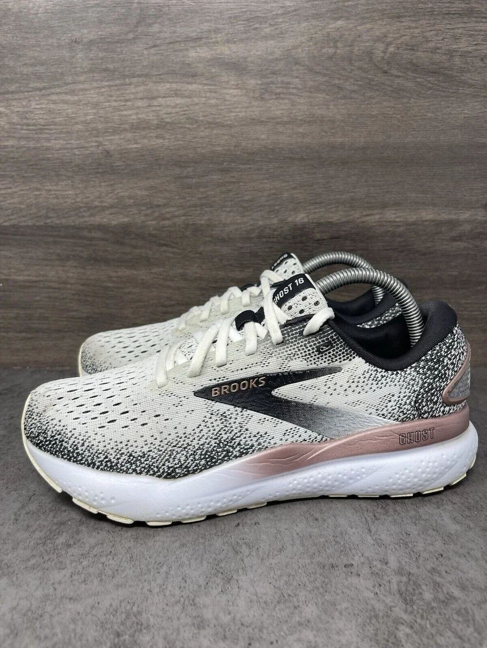 Brooks Ghost 16 White Black Rose Gold Womens Size 8 DNA LOFT v3 Running Shoes